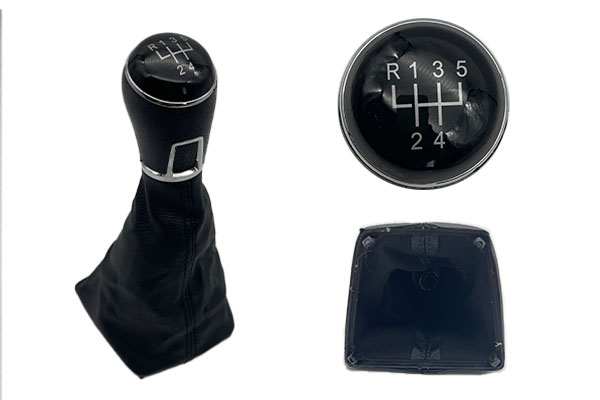 Transmission gear lever boot